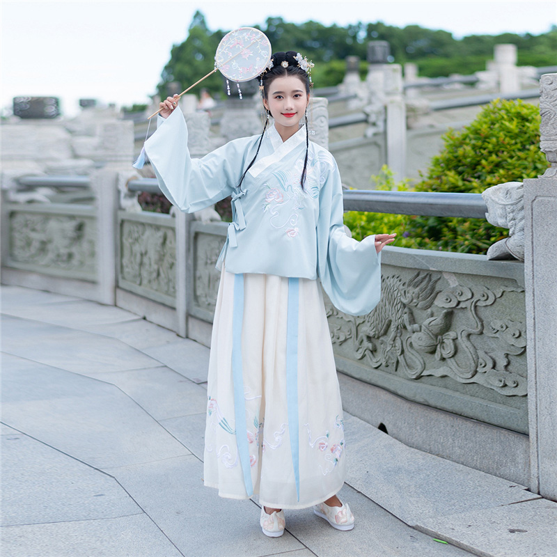 忆念素仙夏季汉服女古装改良唐装上衣民国风绣花古风女装茶服套装