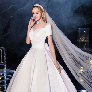 缎面主婚纱2020人气新款新娘结婚礼服法式显瘦超仙简约赫本轻 d66