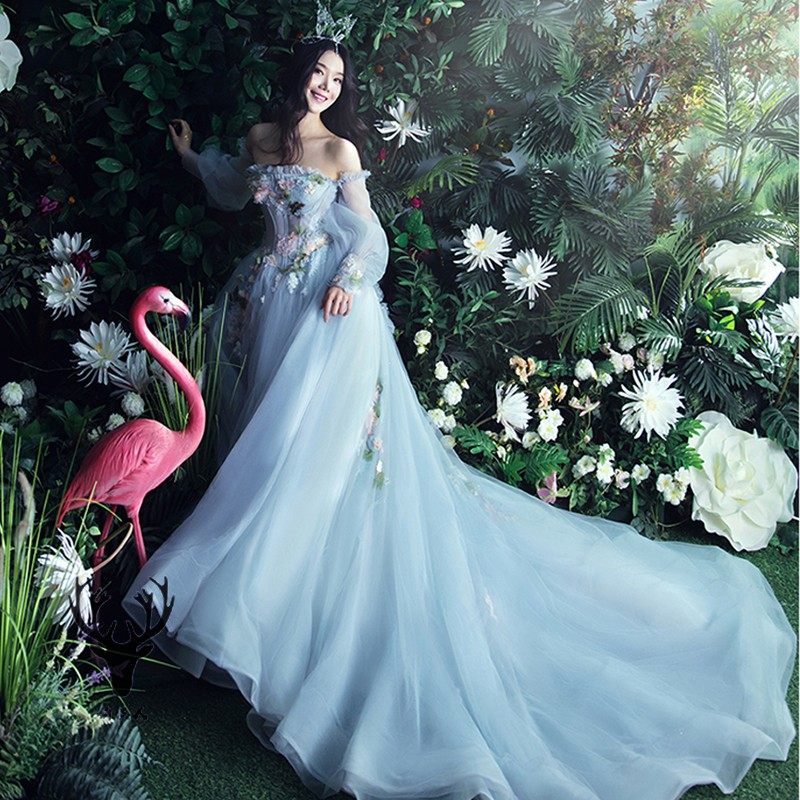 2021新款影楼旅拍主题服装韩版写真拖尾婚纱外景森系拍照彩纱礼服