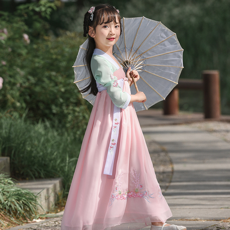 汉服女童襦裙仙女飘逸中国风中大童儿童古装超仙连衣裙夏款淡雅在类目 童装/婴儿装/亲子装, 儿童旗袍/唐装/民族服装, 唐装中 - 来自Buy2taobao.com提供专业的淘宝代购服务