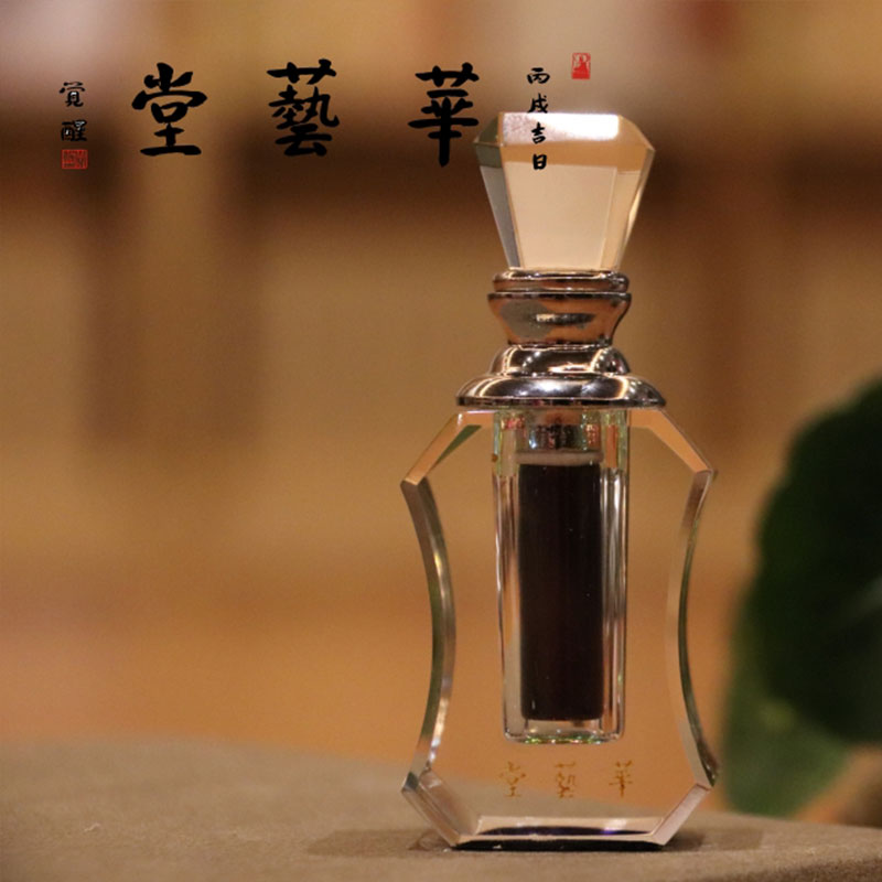 华艺堂 越南芽庄沉香精油 无添加持久留香按摩室内香水香薰沉香油在类目 洗护清洁剂/卫生巾/纸/香薰, 香熏用品, 香熏精油中 - 来自Buy2taobao.com提供专业的淘宝代购服务