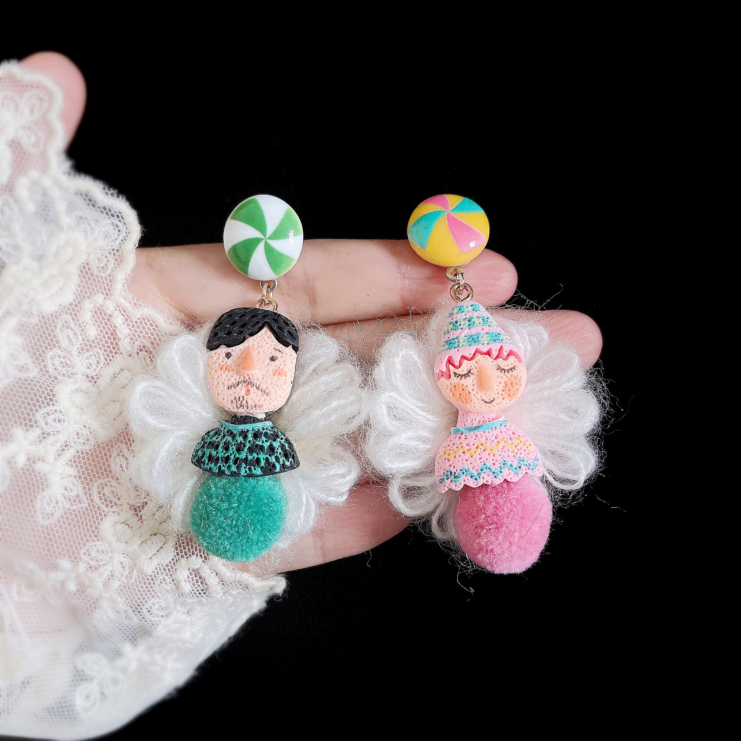 2022新款童趣手作复古印第安娃娃耳环图腾花朵耳钉搞怪可爱耳夹女