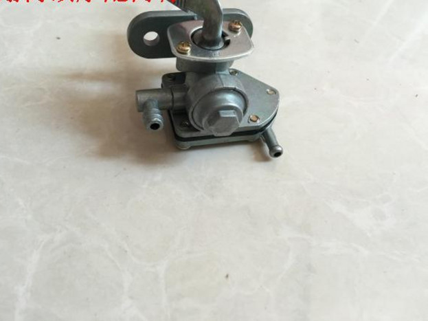 全新重庆80CY80雅马哈80摩托车配件油箱开关 油开关 YMH80燃油阀在类目 摩托车/装备/配件, 其他摩托车用品中 - 来自Buy2taobao.com提供专业的淘宝代购服务