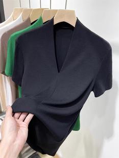 冰丝针织短袖女夏季薄款2024新款洋气时尚黑色修身v领打底衫上衣