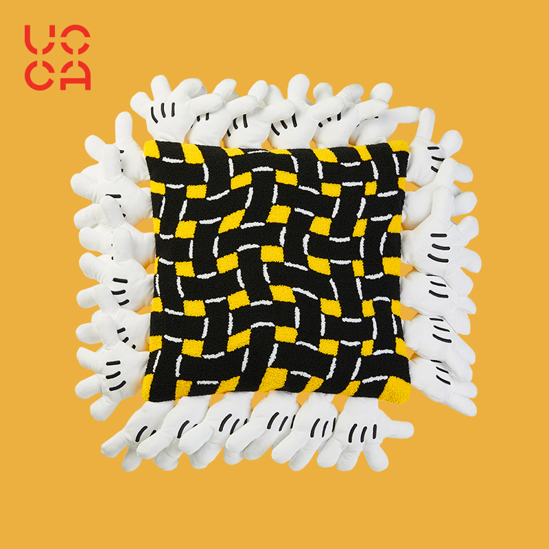 UCCA x 好奇无界展览周边衍生品米奇抱枕男朋友送女友生日礼物|ruв категории плесень играть/Аниме/вокруг/cos/настольные игры, 艺术家潮玩, 艺术潮玩衍生品/展览衍生品 - от Buy2taobao.com для оказания профессиональной услуги покупки агента Taobao