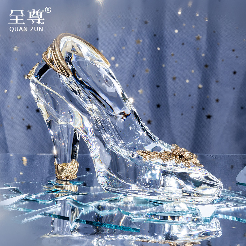全尊水晶玻璃公主高跟鞋摆件场景橱窗装饰现代轻奢客厅样品房礼品