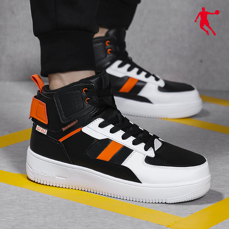 乔丹运动鞋男鞋2021冬季新款休闲小白鞋子旗舰正品皮面高帮板鞋男
