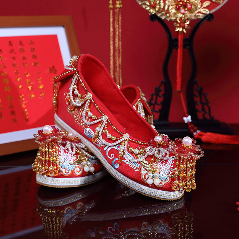 繁花似锦手工婚鞋定制流苏新款装饰古装汉服婚鞋女绣花鞋中式新娘