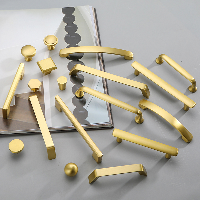 美式黄铜柜门拉手现代简约金色纯铜实心单孔高档柜子衣柜铜把手小