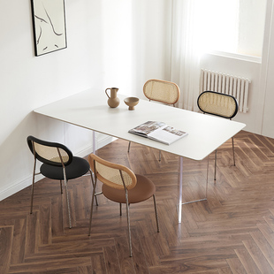 吉诺威 亚克力餐桌椅组合现代简约小户型法式侘寂风悬浮岩板饭桌