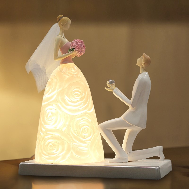 新婚庆结婚礼物台灯送新人闺蜜实用夫妇订婚房床头灯创意礼品摆件