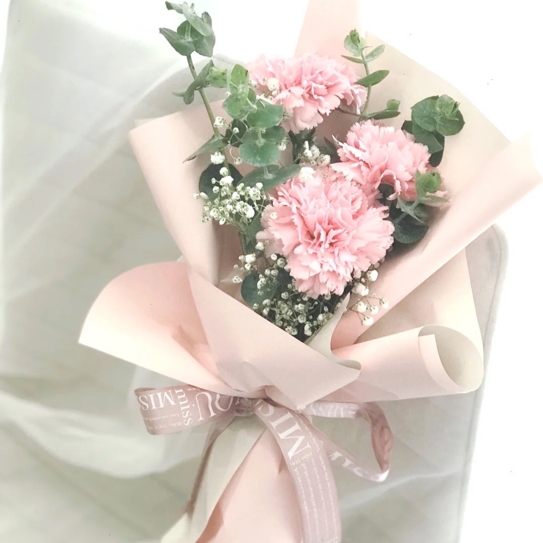 毕业季送恩师母亲康乃馨向日葵玫瑰小花束重庆广州同城鲜花速递店