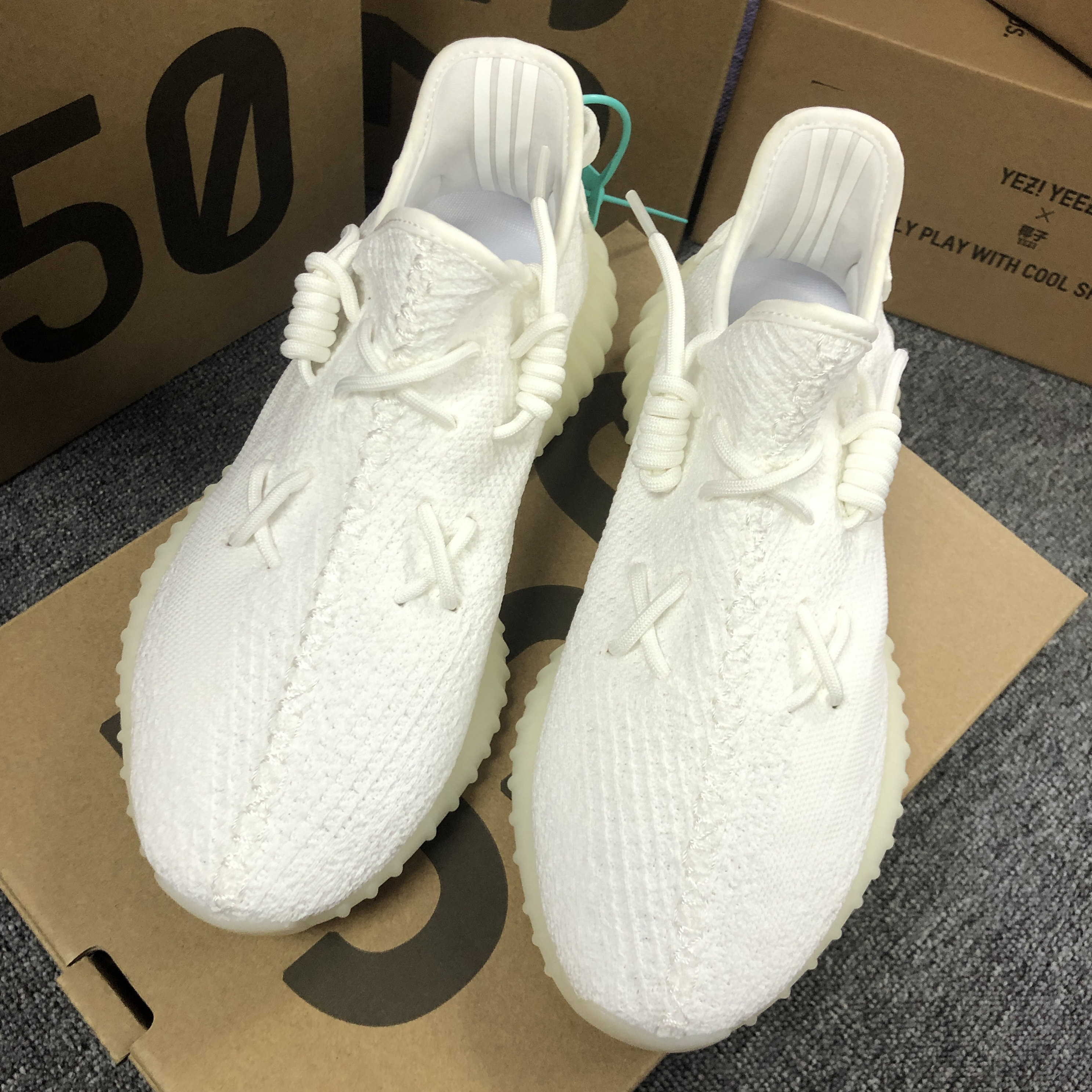 yezi yeezy椰子鞋男鞋350纯白冰淇淋满天星真爆过毒三杠正品官网