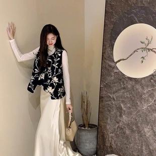 唐装新中式国风女装2024年新款早春款白色醋酸连衣裙高端马甲套装