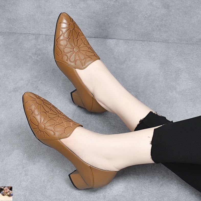 单鞋女真皮女鞋子春款夏季2021年新款春季女士皮鞋中跟春秋妈妈鞋