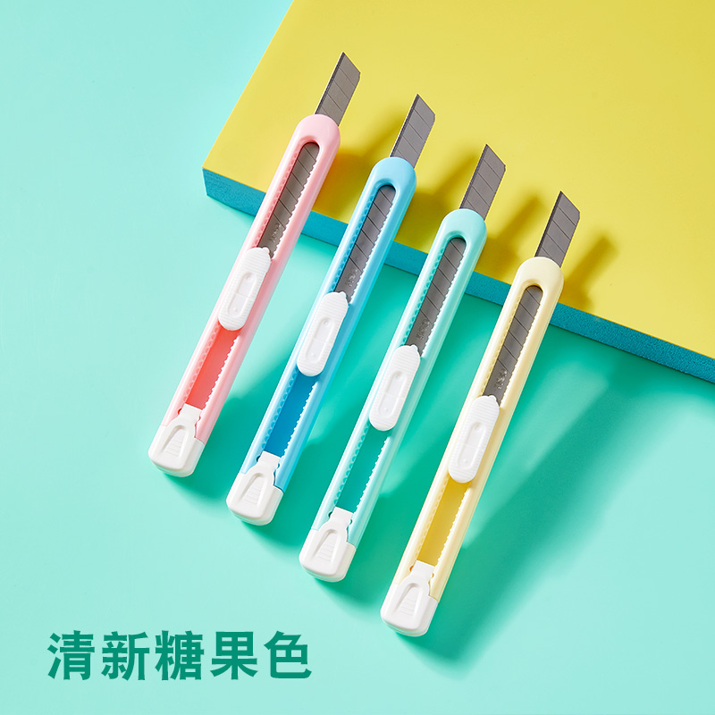 美术用品得力小刀削笔刀素描铅笔专用刀多彩糖果色迷你小号画室用美工刀削铅笔炭笔壁纸刀裁纸刀美术学生专用|msdalam kategori Kamus elektronik/buku kertas elektronik/alat tulis, cutting Supplies, pisau utiliti - dari Buy2taobao.com untuk memberikan perkhidmatan ejen Taobao profesional membeli