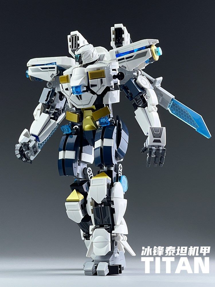 机甲拼装玩具