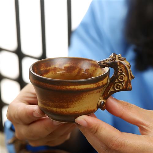 创意粗陶茶杯带把手主人杯品茗单杯大号日式复古窑变陶瓷咖啡杯子