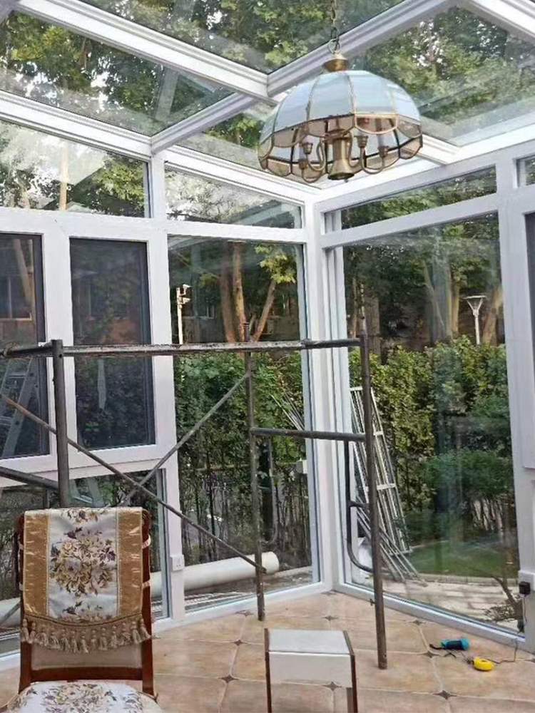 钢架封阳台别墅秘成都定制钢结构阳光房玻璃顶露台花园平顶户外