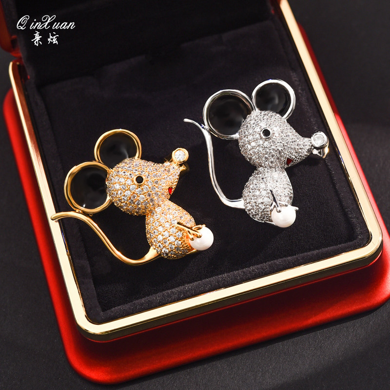 新年老鼠胸针高档奢华女生肖别针扣装饰大衣西装胸花配饰生日礼物