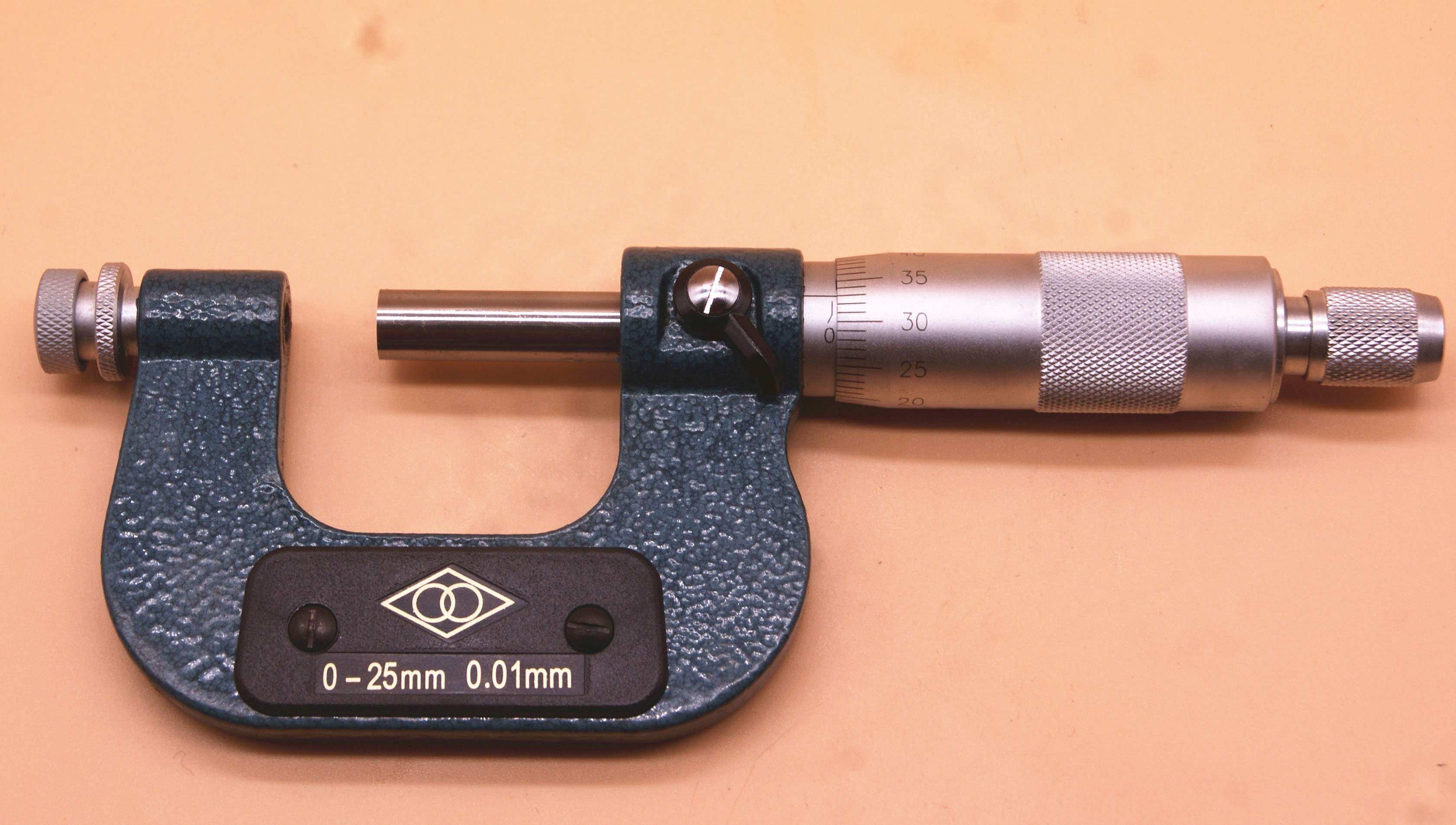 哈尔滨螺纹中径千分尺0-25-50-75-100-125-1500.01螺旋外径千分尺