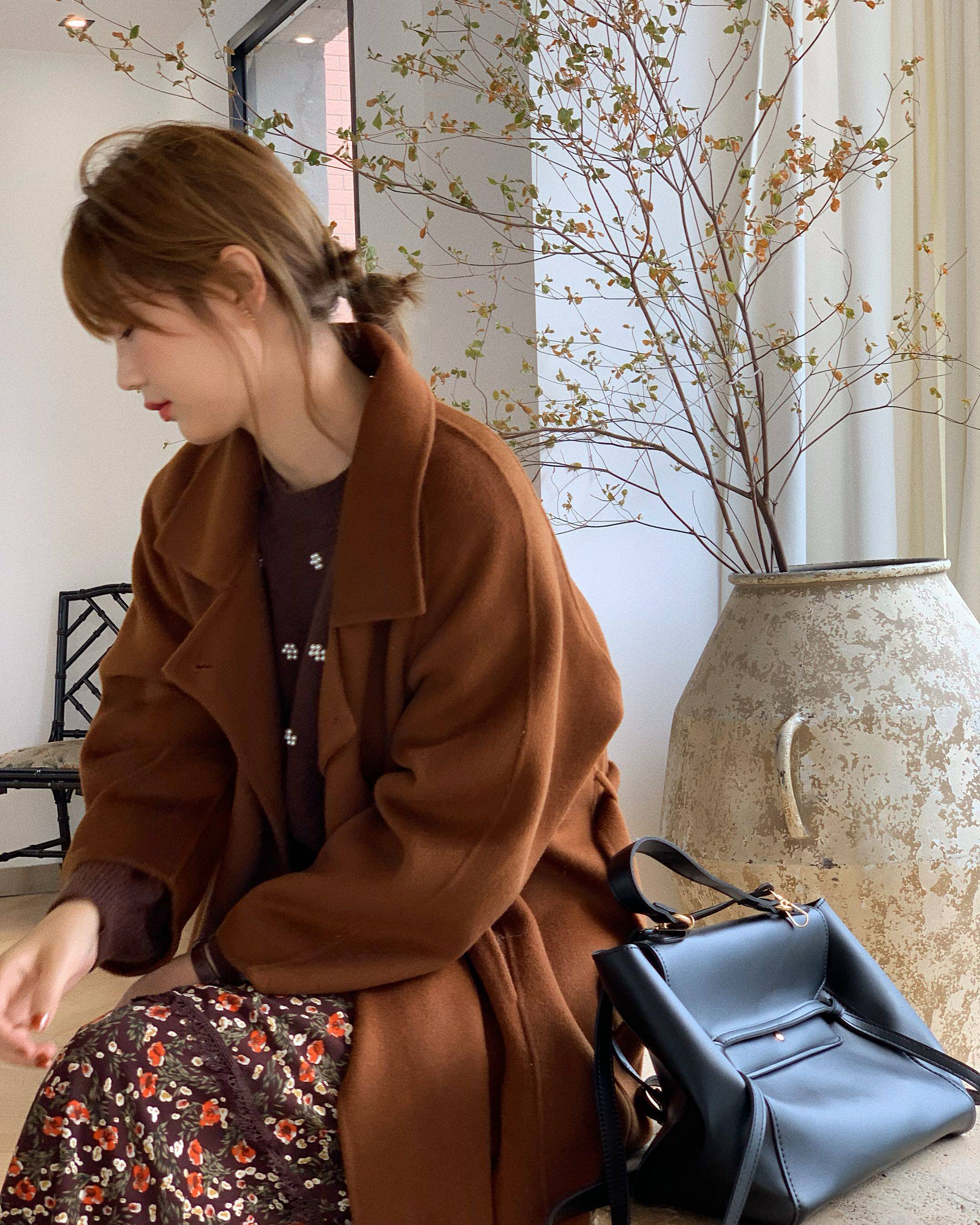 羊绒大衣女焦糖色