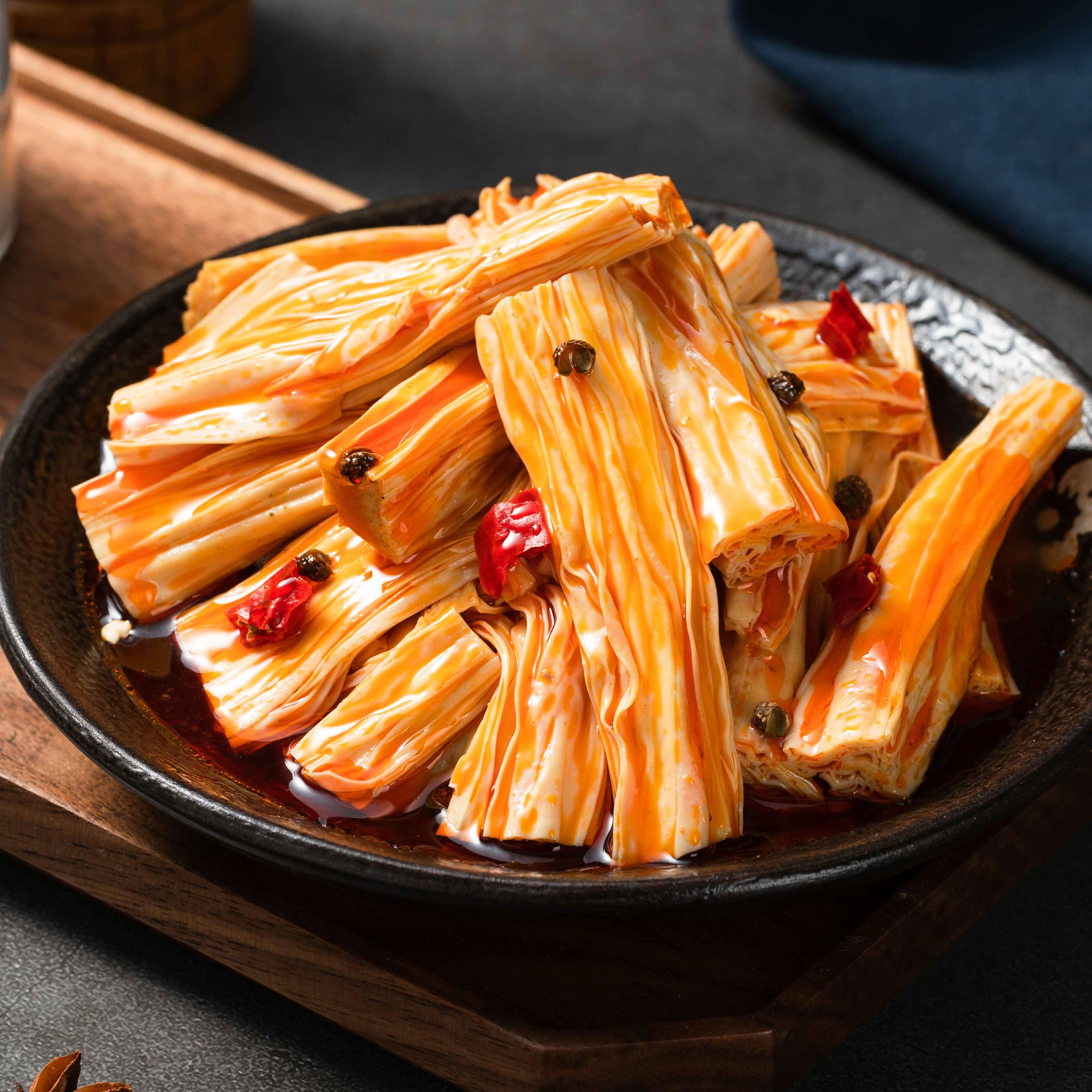 五级孤独冷吃火锅麻辣腐竹休闲小吃香辣下饭零食独立包装豆皮素食