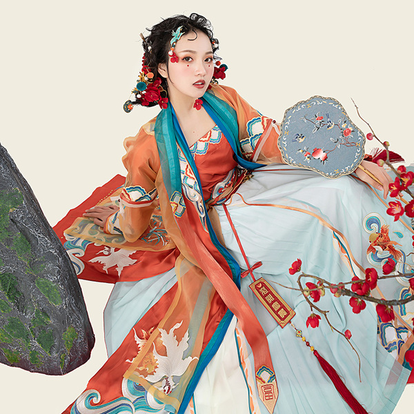 都城南庄金玉满堂宋制汉服女正品原创四件套中国风褙子吊带百迭裙