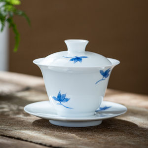 兰花瓷茶杯图片