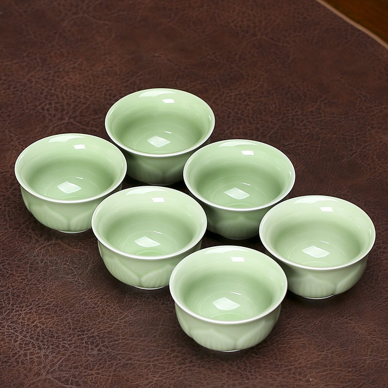 青瓷莲花茶杯陶瓷功夫小茶杯单杯主人杯茶具茶盏套装茶碗品茗杯子