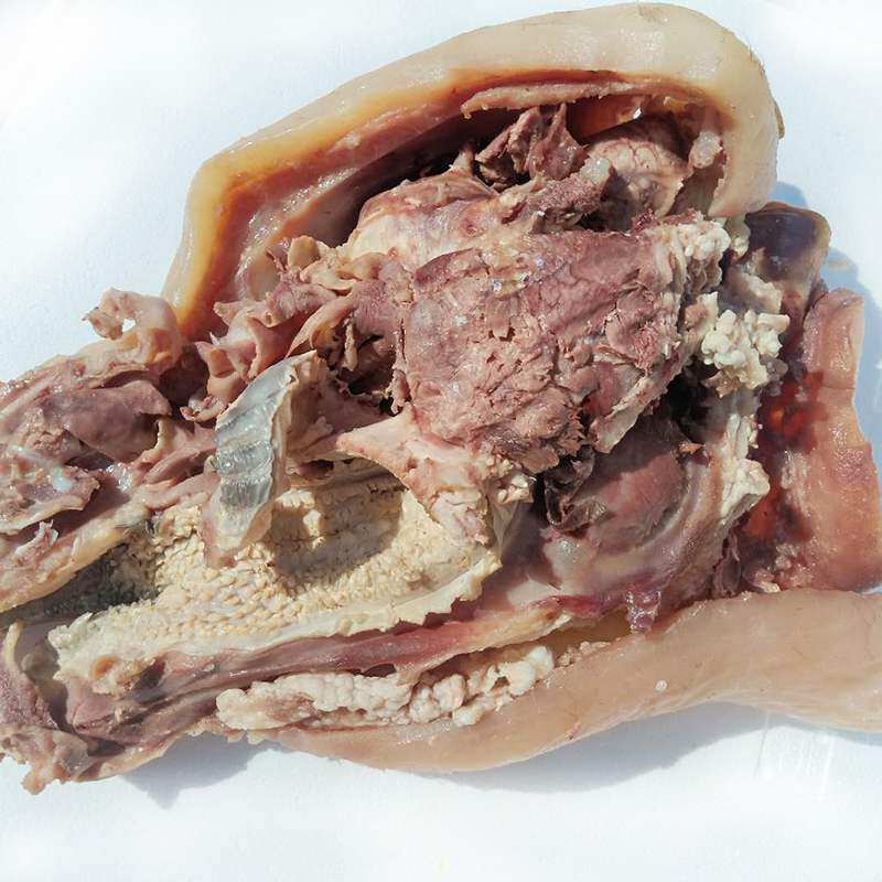 牛头肉全熟包邮 带皮牛头肉整只新鲜冷冻熟牛脸肉牛下水4斤清真