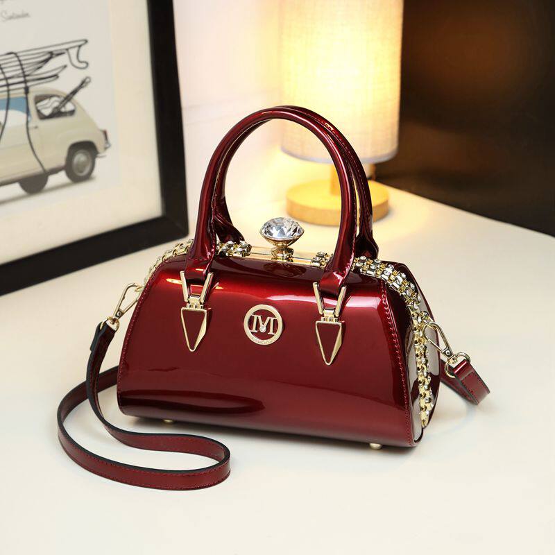 法国女生包包2021新款 百搭斜挎包小众设计感ins原创女包高级个性