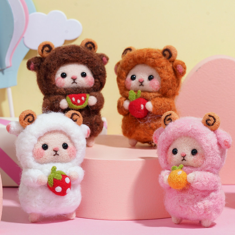 羊毛毡戳戳乐手工玩偶卡通制作diy车饰挂件情侣手作礼物材料包