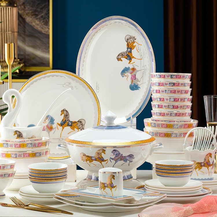景德镇陶瓷餐具家用送礼轻奢欧式大套装现代简约高档碗盘碟勺组合