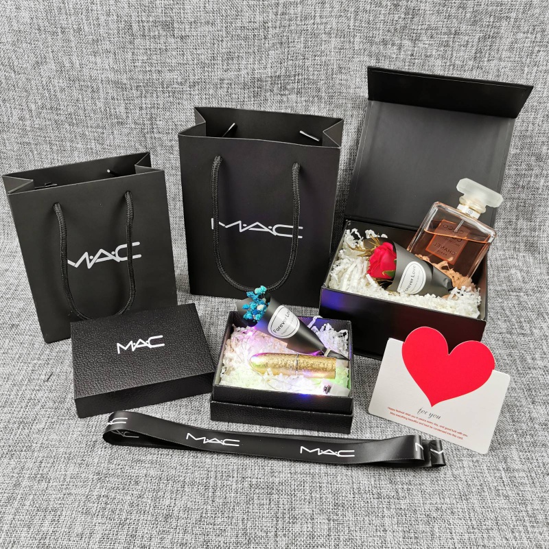 专柜正品原版mac魅可口红香水唇膏礼品盒手提纸袋子空