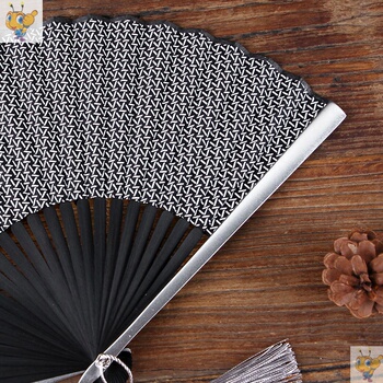 铁扇子扇中刀折扇金属骨功夫扇铁扇子兵器防身古风中欧洲设计师款