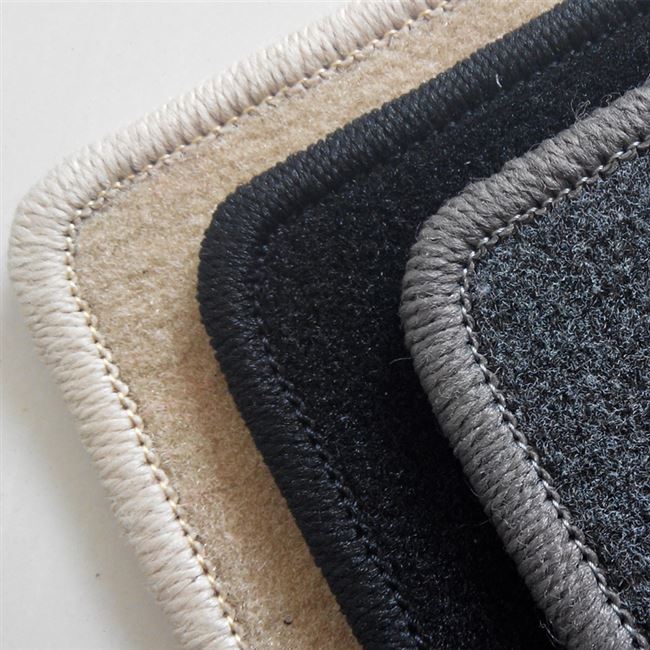 平绒地毯垫图片