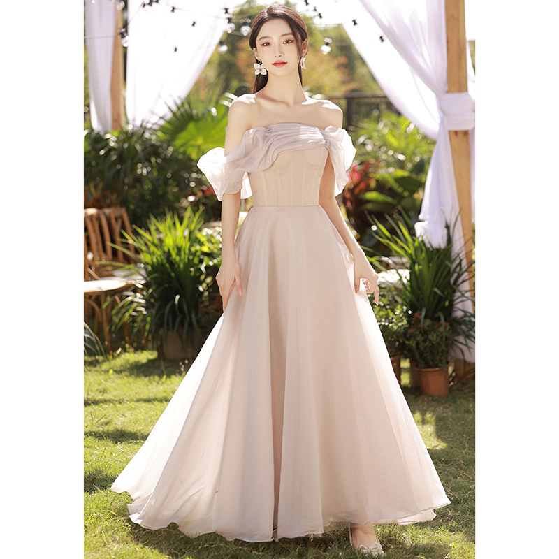 伴娘服2023新款姐妹团冬季新娘婚礼结婚姐妹裙伴娘团晚礼服女长款