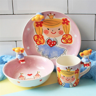 卡通儿童陶瓷餐具饭碗小公主可爱盘子水杯子礼盒装釉下彩泰国进口