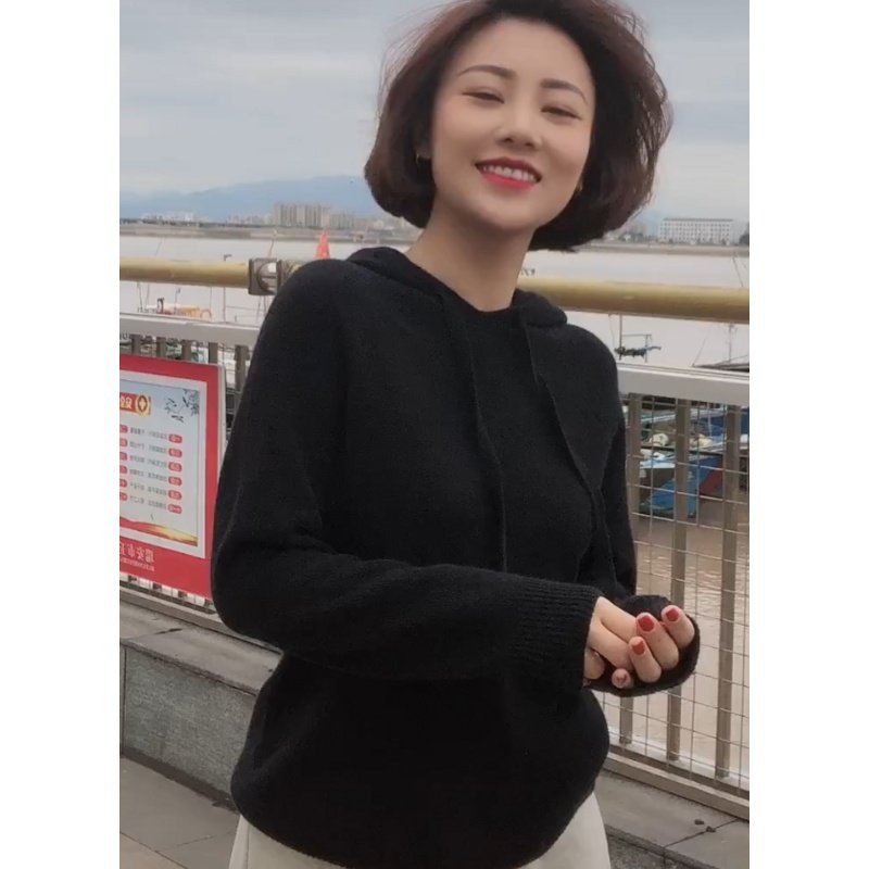 吴茜妮抖音同款时尚黑色加厚连帽小心心机卫衣羽绒服定制