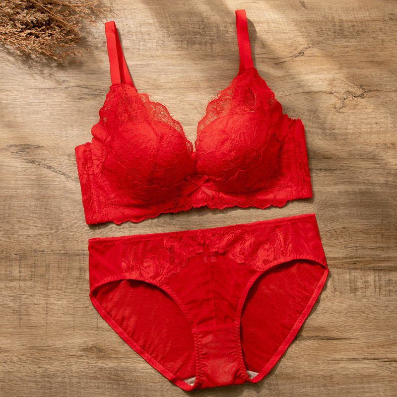 本命年内衣套装女属虎年聚拢小胸加厚款收副乳大红色新娘结婚文胸
