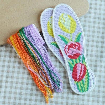 新品绣2019i年新款鞋垫自己手工刺绣绣花男士鞋底鱼的图案动物