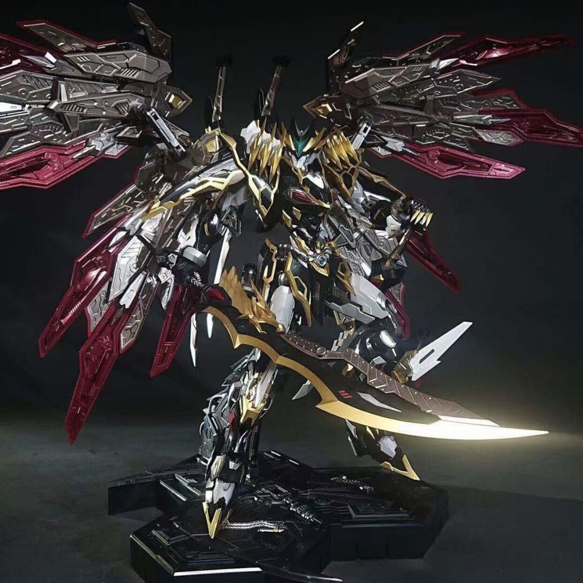 万代高达手办可动模型rg小型成品强袭自由命运00r七剑能天使盲盒