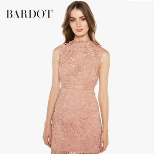 Bardot夏新款 PARIS蕾丝无袖镂空复古修身连衣裙女装39199DB