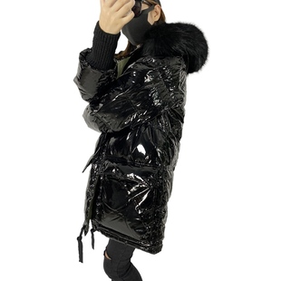 黑色漆皮亮面羽绒服女中长款大毛领宽松显瘦2020冬季加厚韩版潮牌