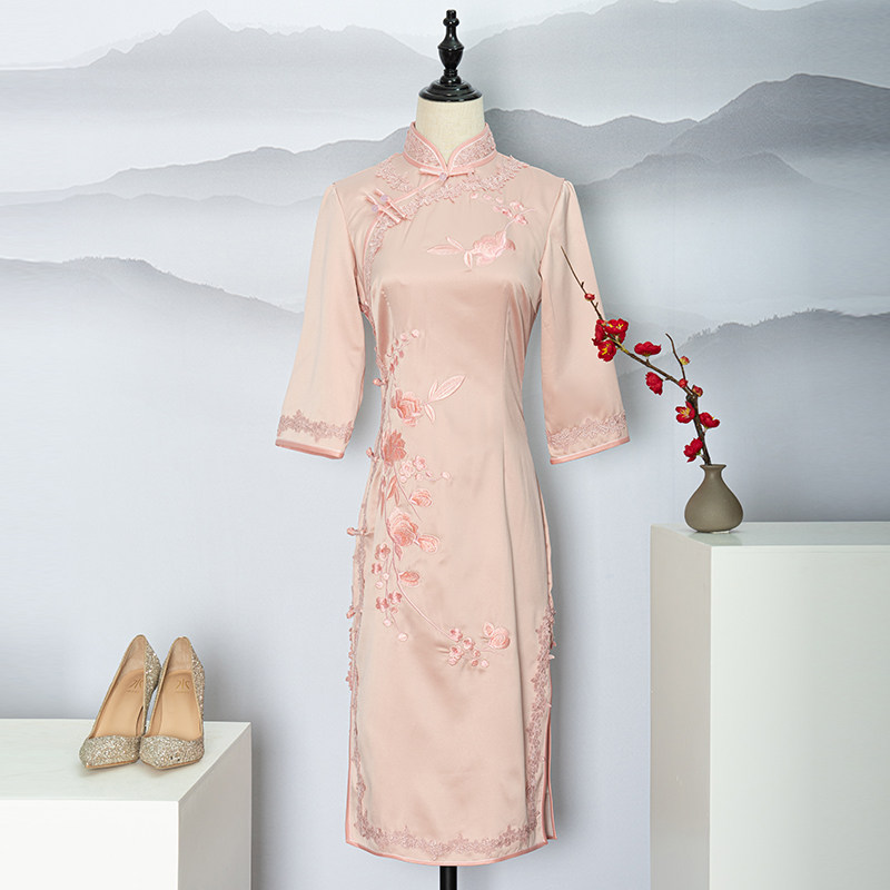 旗袍店铺名称:秋思婵旗舰店店铺类别:女装/女士精品—旗袍产品推荐