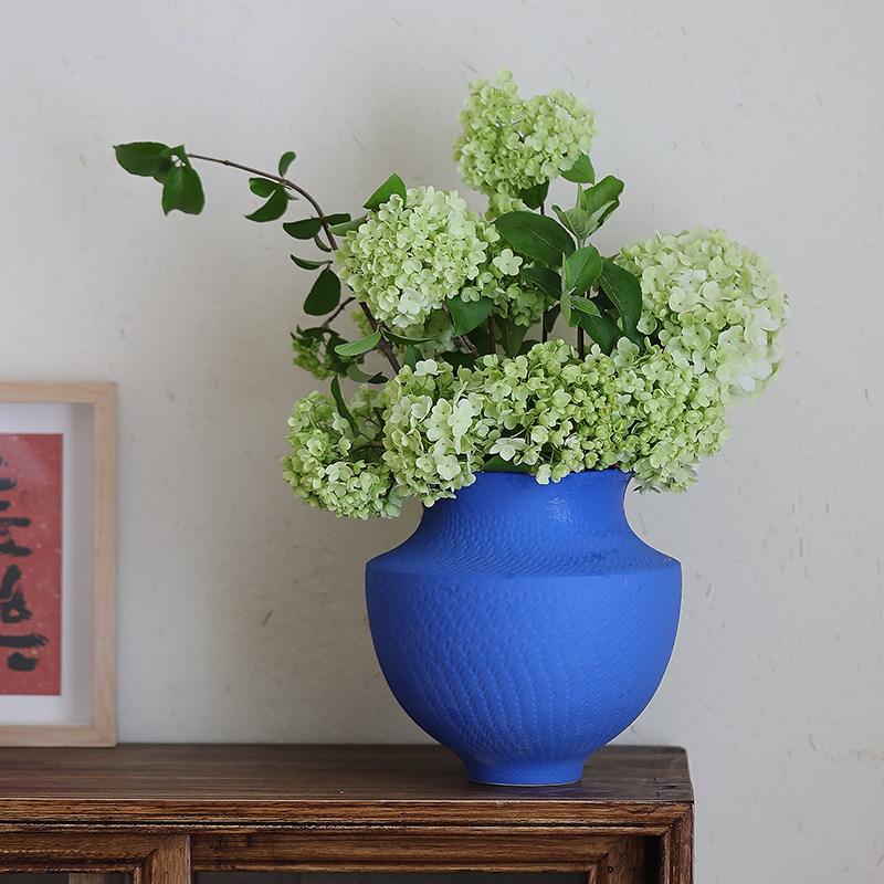 克莱因蓝陶瓷花瓶简约创意家居客厅餐桌装饰品酒店民宿插花器摆件