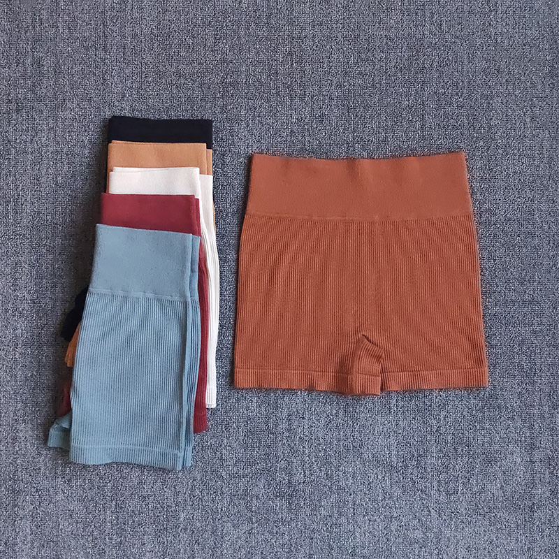 slimfitshortssuitwithsquarenecktop方领上衣短裤套装女