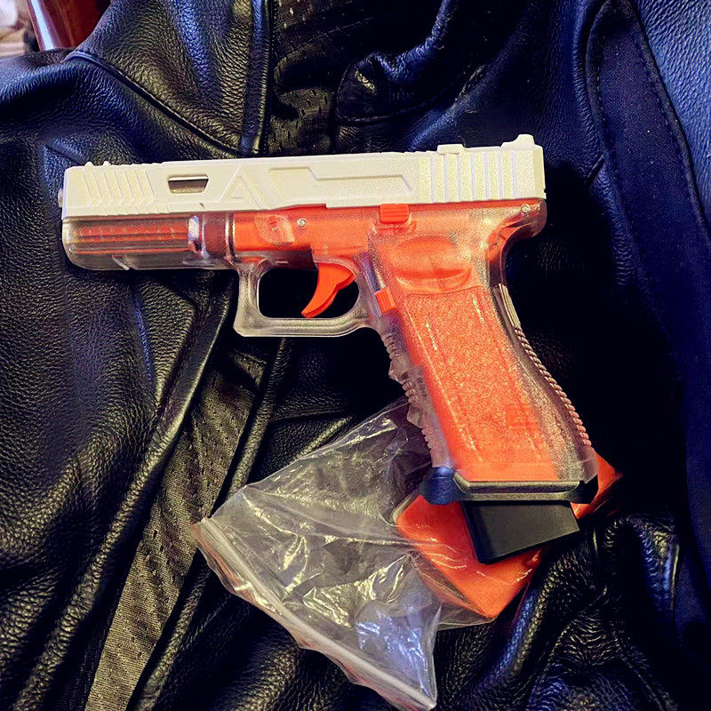 凯特姆三泰牌格洛克手动单发性能发射玩具枪软弹6mm下供儿童真防