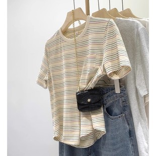 韩国彩虹条纹正肩短袖T恤女上衣夏季减龄复古设计感口袋圆领体恤